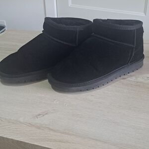 Black Ankle Boots for Women